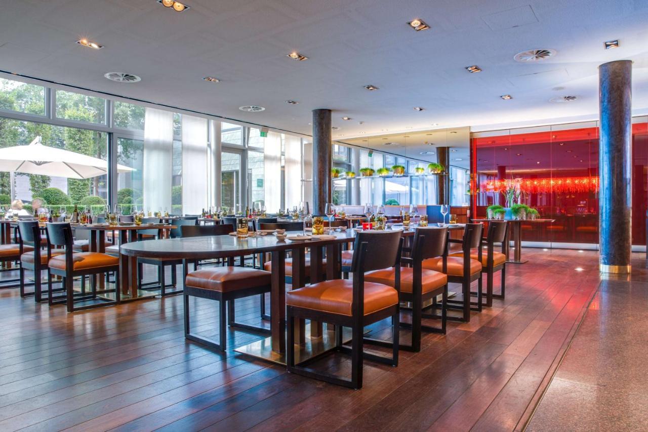 Radisson Blu Media Harbour Hotel, Duesseldorf Bagian luar foto