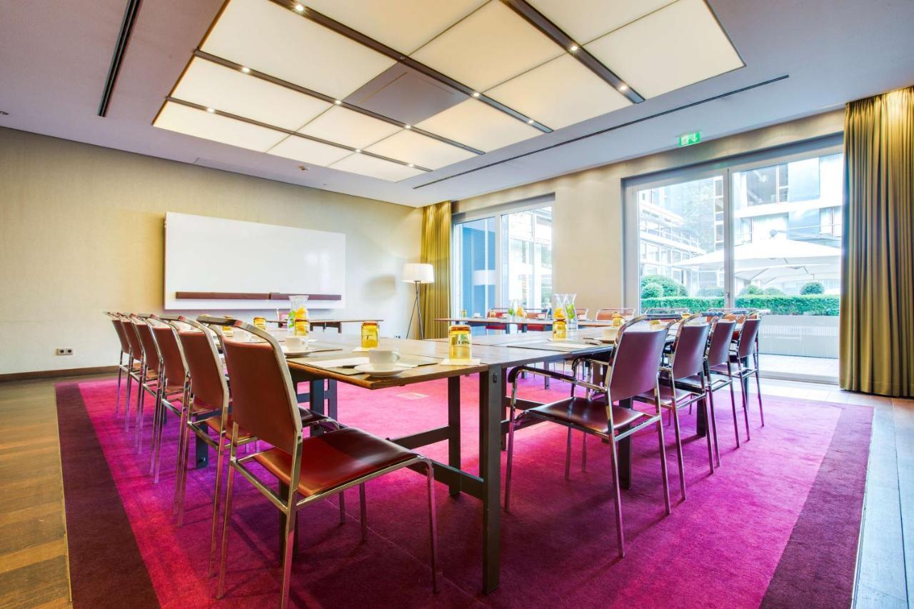 Radisson Blu Media Harbour Hotel, Duesseldorf Bagian luar foto